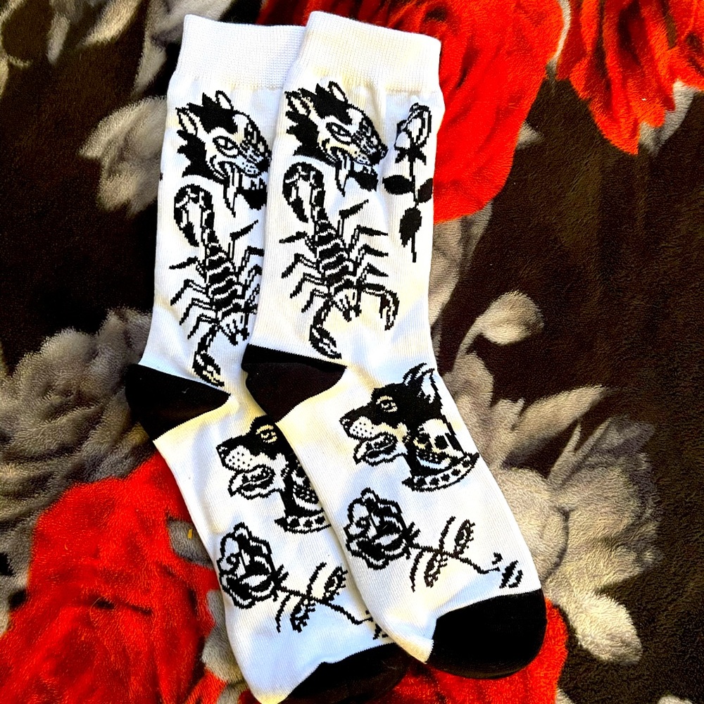 borndead socks